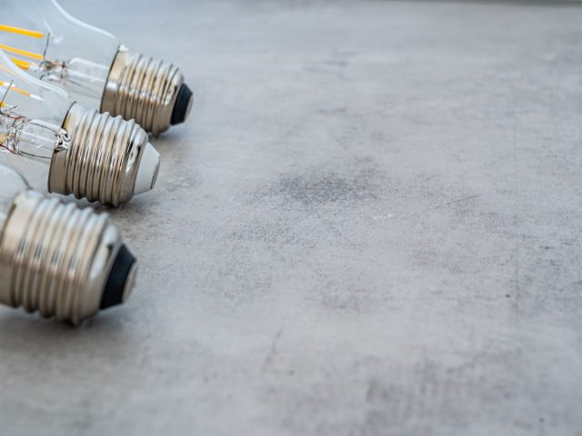 Guide pratique pour choisir et installer des ampoules LED